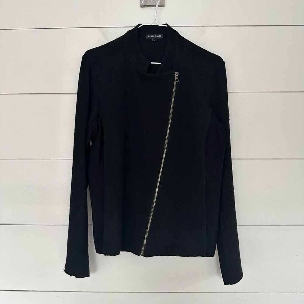 Eileen Fisher Women’s Medium Black Assymetrical Zip Jacket